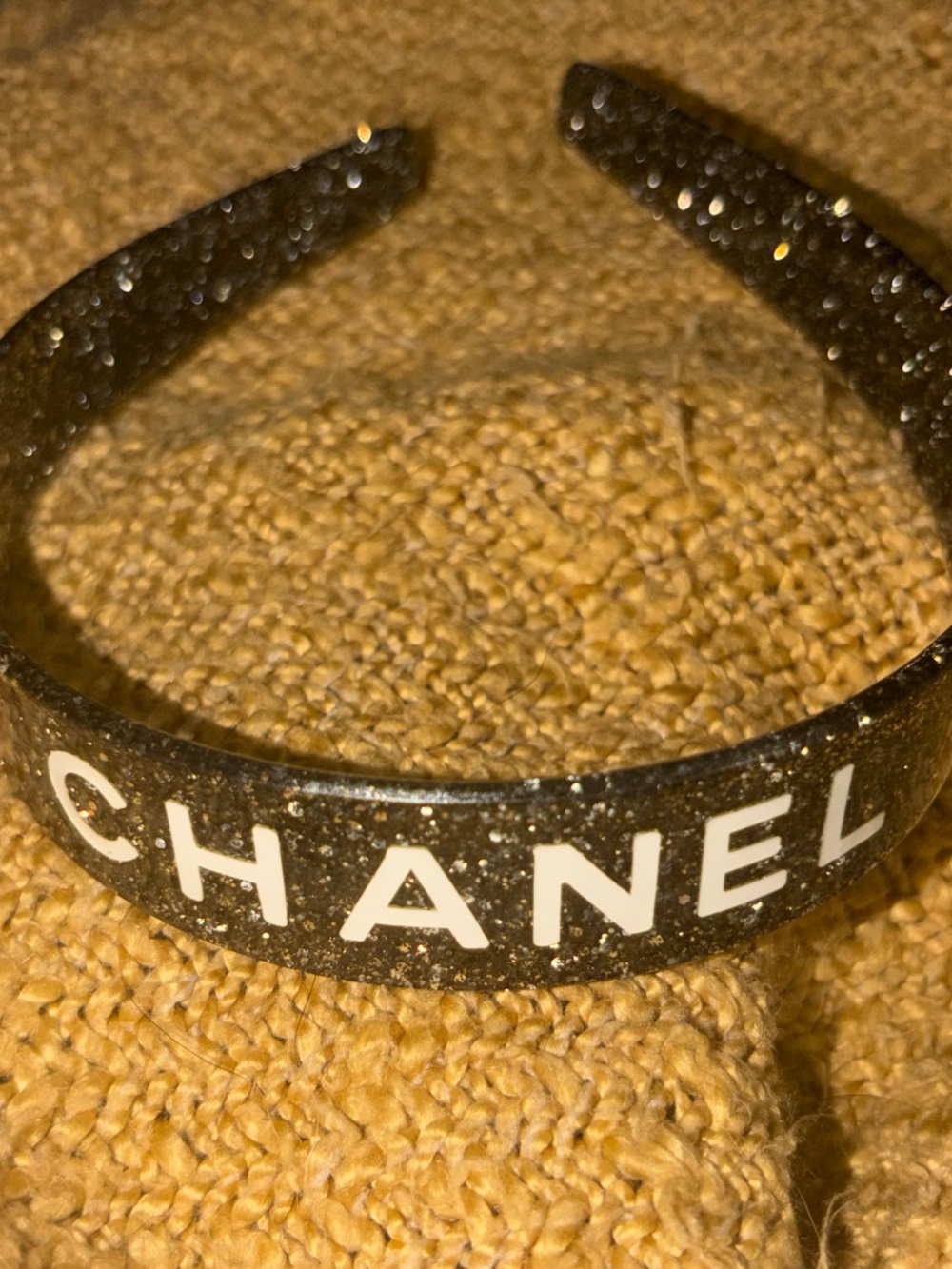 🪩🖤 🆕 Chanel logo glitter headband 🖤🪩